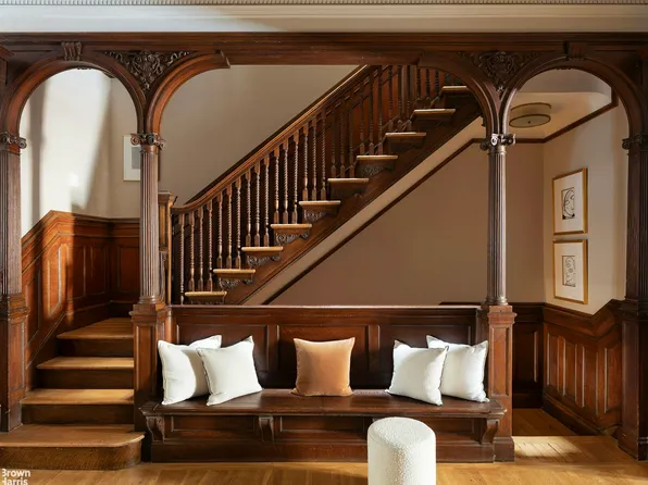 57 East 74th Street image 2 of 26