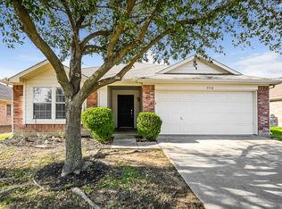 5572 Hunters Bend Ln, Dallas, TX 75249