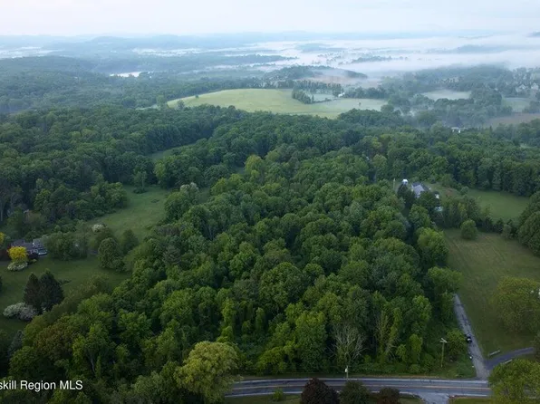 L35 County Route 27, Copake, NY 12521