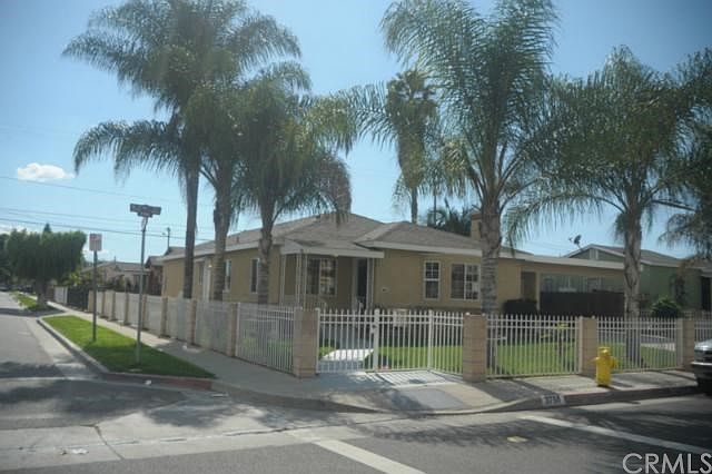1st image of 3758 E 52nd St
