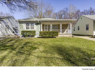 2510 S Walnut St, Springfield, IL 62704