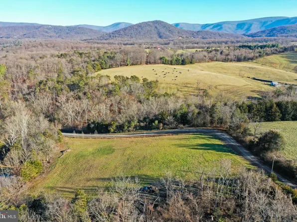 2A Mountain Brook Ln, Bentonville, VA 22610