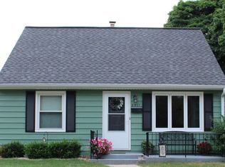 2901 S 67th St, Milwaukee, WI 53219