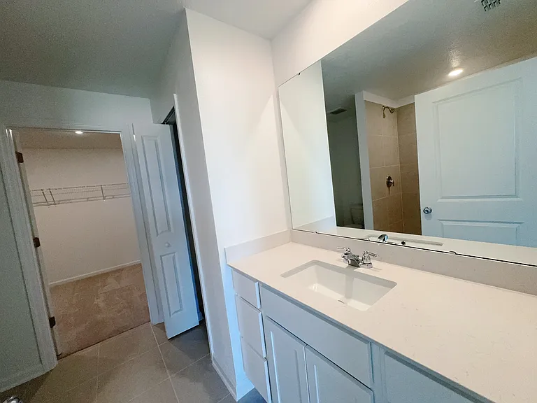 2362 McKinley Dr — Photo 25