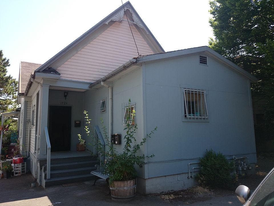 2nd image of 1726 19th Ave