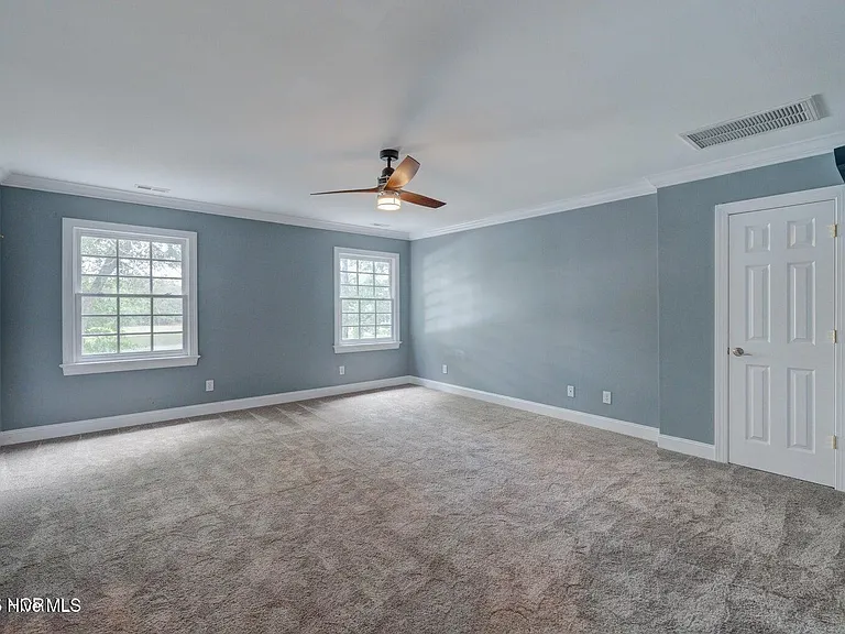 140 River Woods Dr — Photo 25