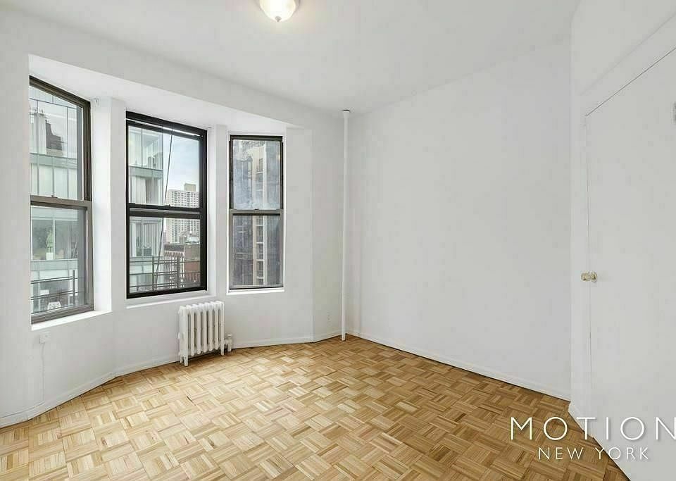 1st image of 1264 Lex Ave #4S1