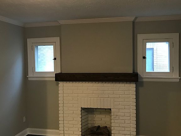 3rd image of 5509 Warren Ave