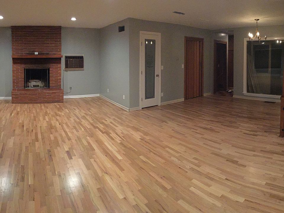 1st image of 1865 Hilbrooke Dr