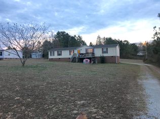 92 Capewood Dr, La Crosse, VA 23950