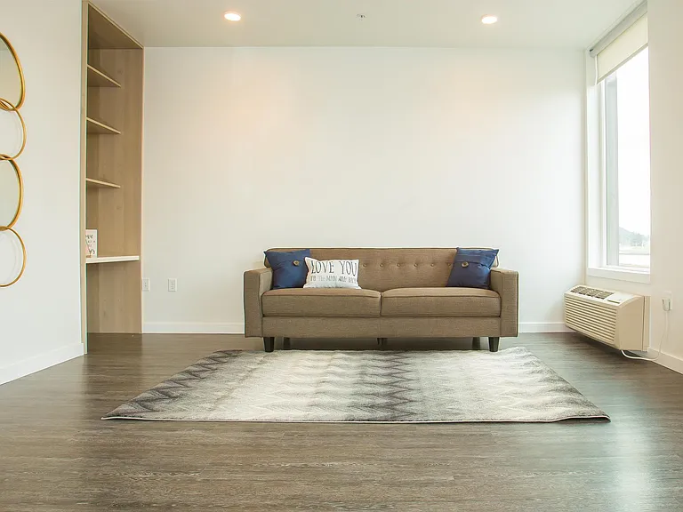 Lents Commons — Photo 2