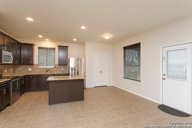 9342 Fisherman Prt — Photo 14