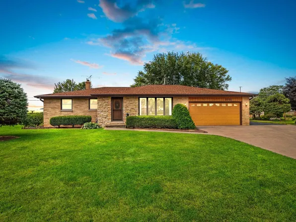 1001 Manor Pl, Green Bay, WI 54304