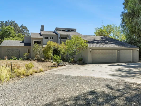 4606 N Kittyhawk Ave, Sanger, CA 93657
