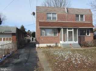 2512 Sandeland St, Chester, PA 19013