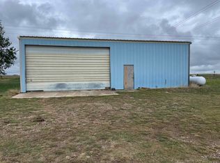 14-04-16 E Northeast Mile 40 Rd, Hooker, OK 73945