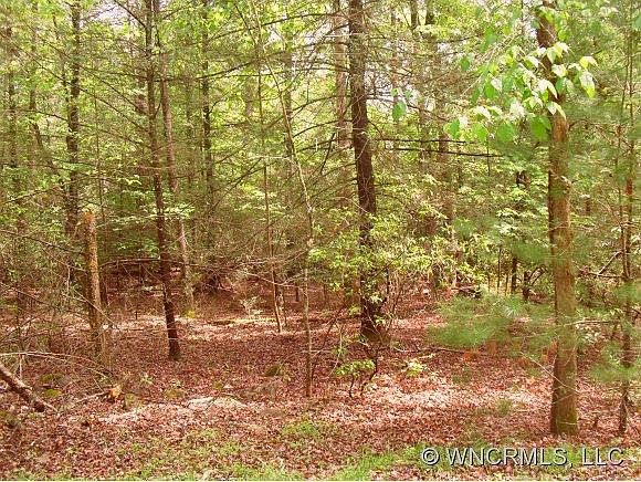 1st image of 5 Hemlock Ln