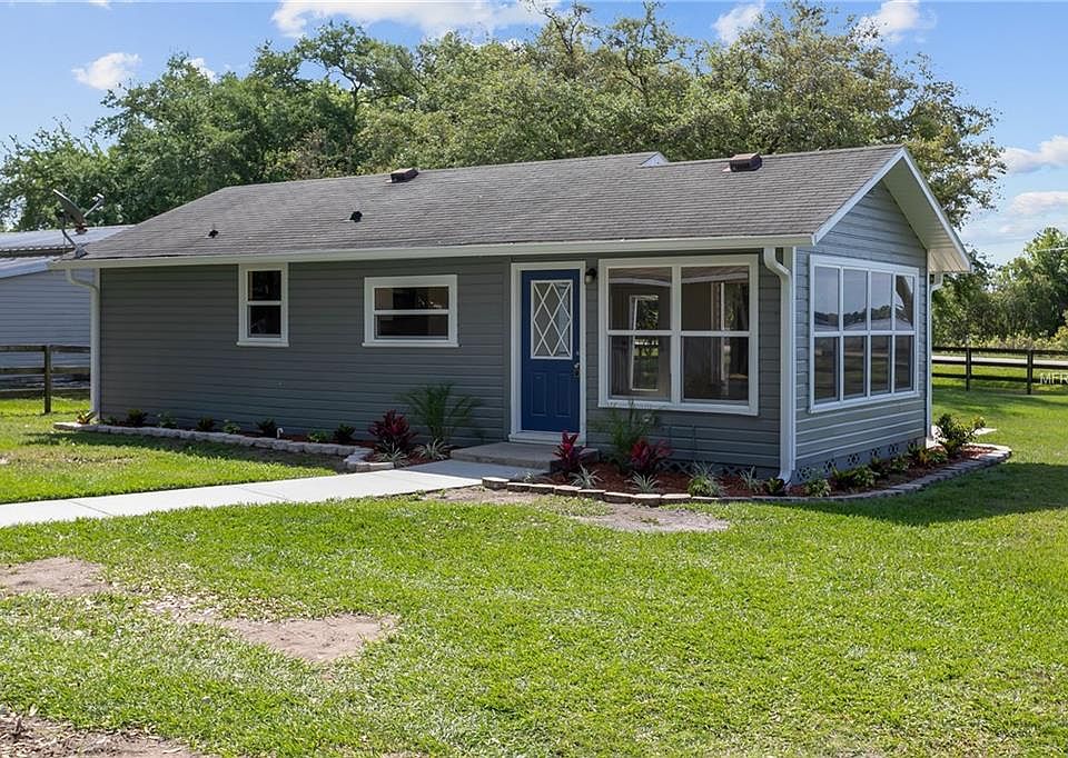 1st image of 1647 Dolphin Dr
