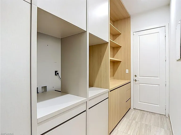 4806 Frattina St — Photo 24