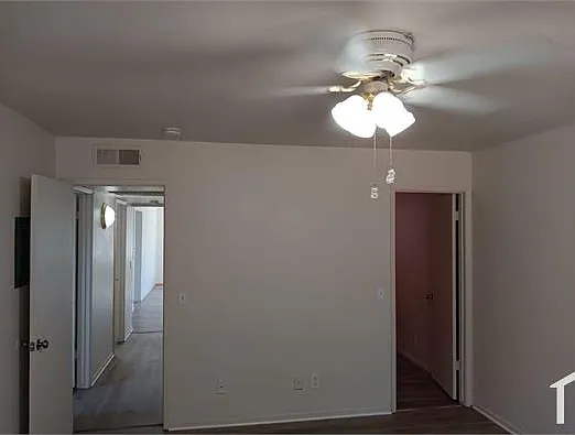 1129 W Cornell Ave — Photo 1