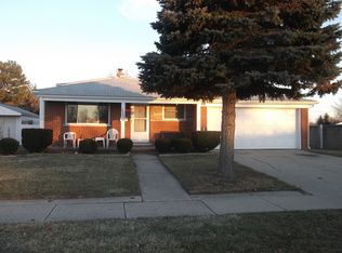 33992 Dequindre Rd, Sterling Heights, MI 48310