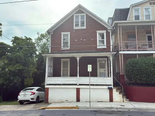 14 N Maryland Ave, Brunswick, MD 21716