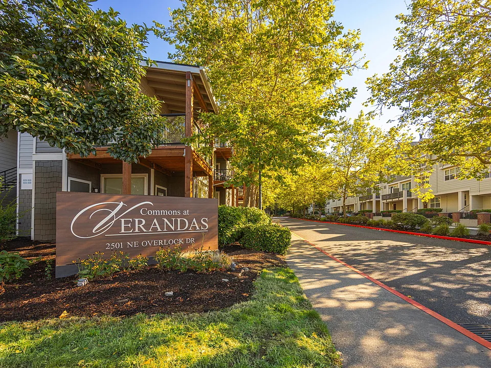 Commons at Verandas in Tanasbourne Apartments