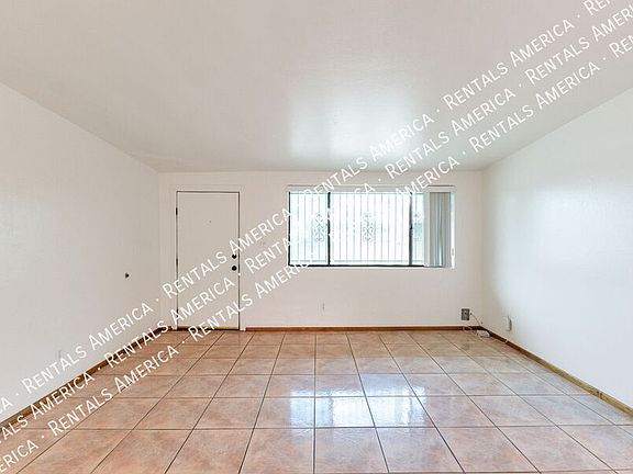 2nd image of 801 E Holaway Dr