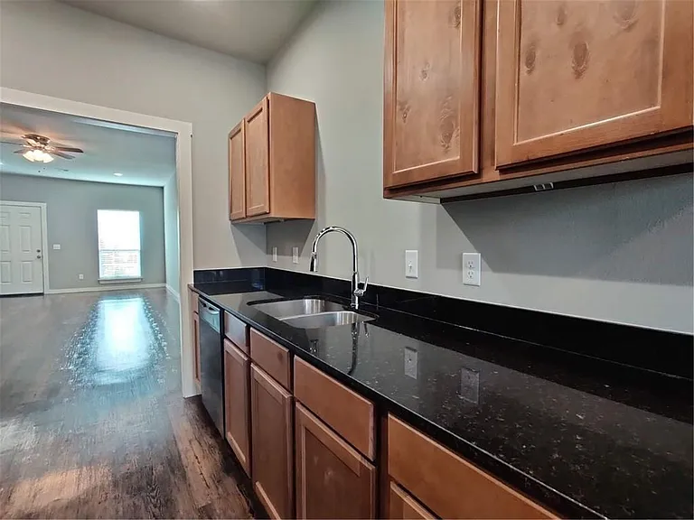 311 Copper Oaks Dr — Photo 1