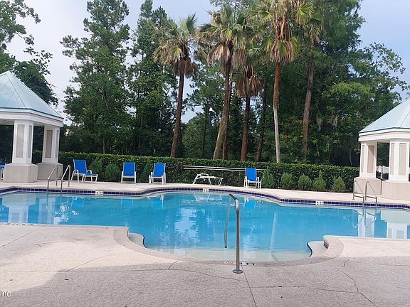 2nd image of 225 Presidents Cup Way Unit 205