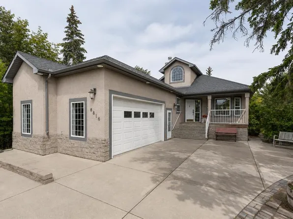 8816 48th Ave S, Calgary, AB T3B 2B2
