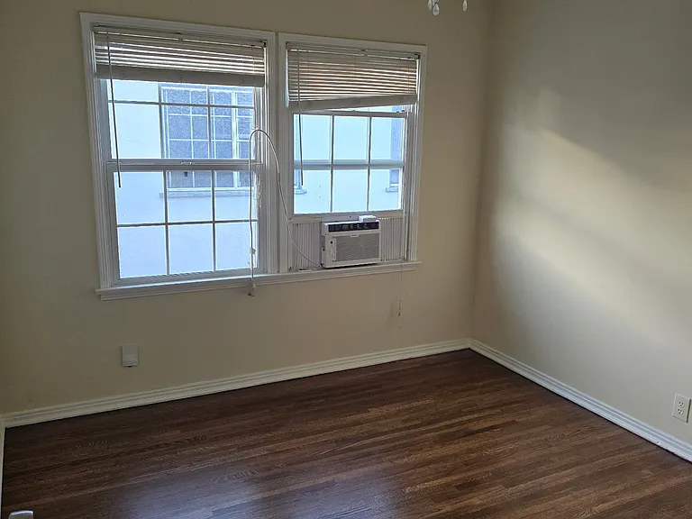5408 Kinston Ave #5408 — Photo 11
