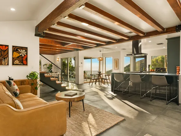 6215 Gyral Dr, Tujunga, CA 91042