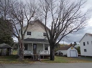 30 Bengal St, Caspian, MI 49915