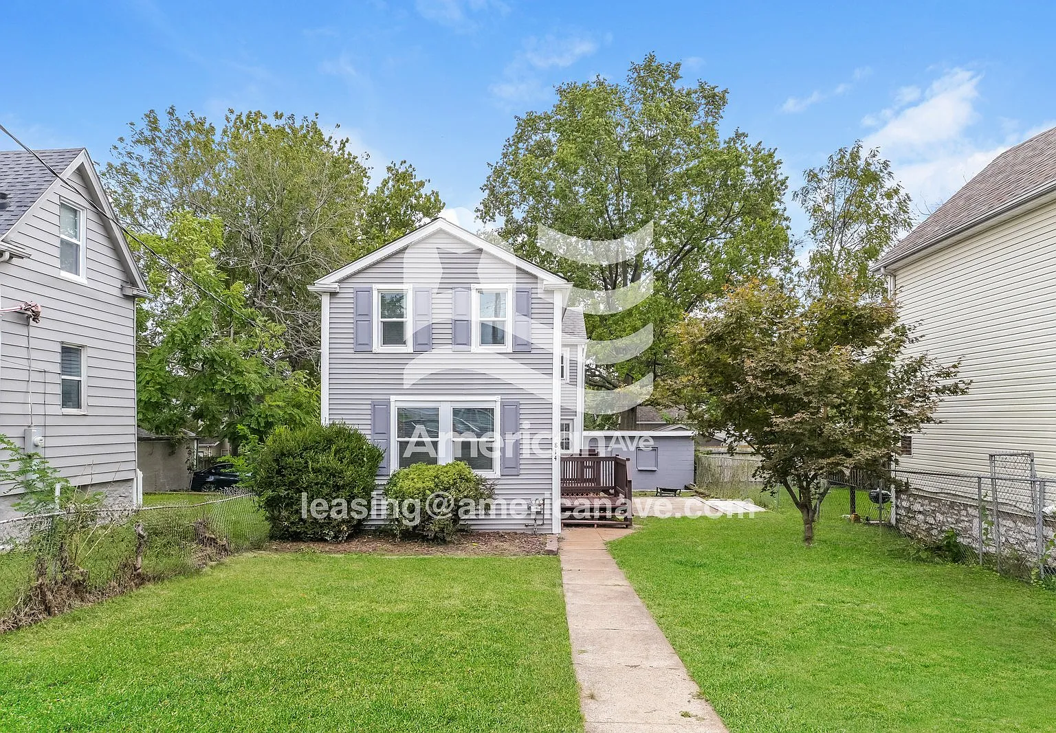 2 bed, 1.5 bath, 1450 sqft, $1,449 — Photo 1