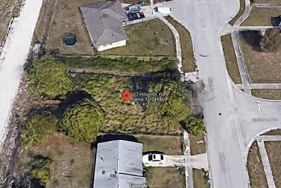 2nd image of 117 Hilton