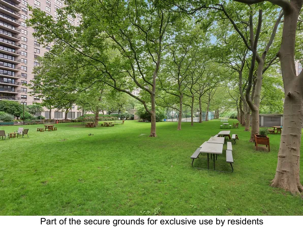 180 West End Avenue 1N image 10 of 11