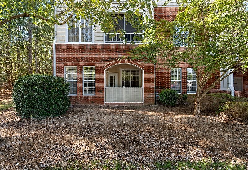 1st image of 511 Ives Ct
