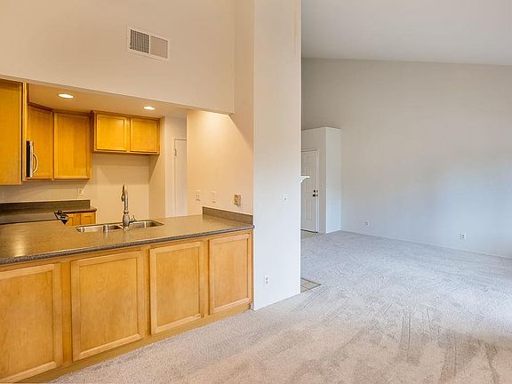 5th image of 4828 Pine Forest Pl