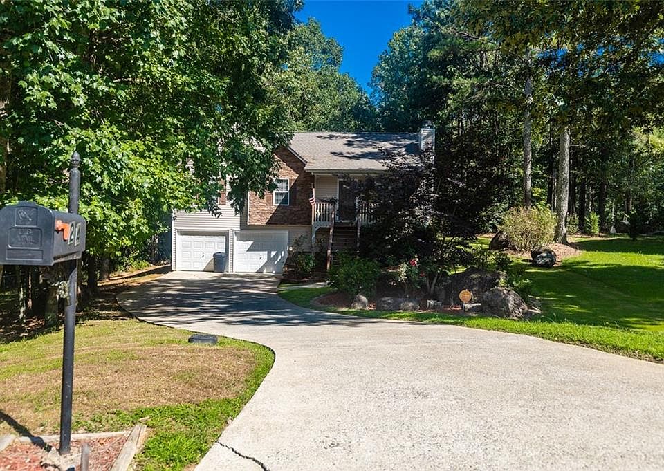 1st image of 24 Briar Chase Ct