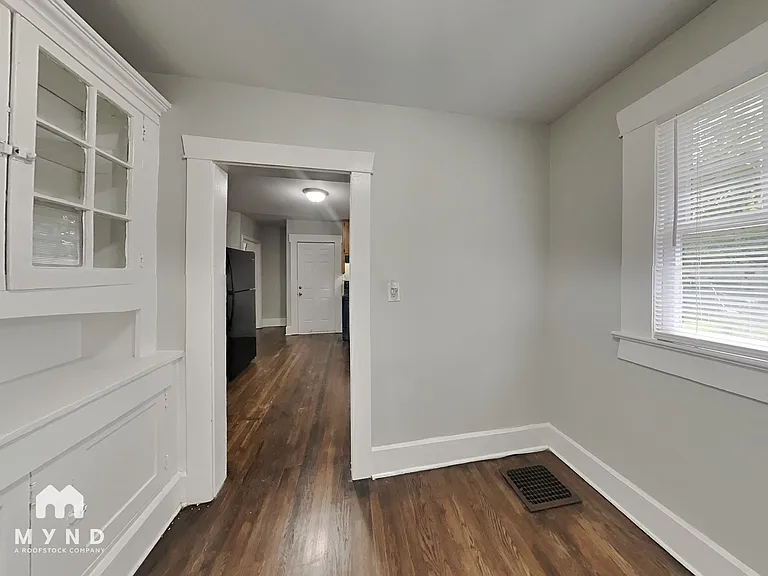 4817 Avenue N — Photo 13