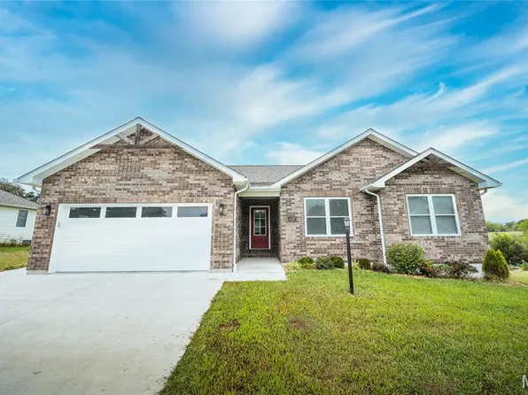 1205 Gardenia Ct, Saint James, MO 65559