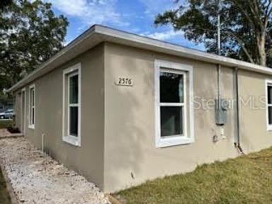 4th image of 2576 14th Ave S