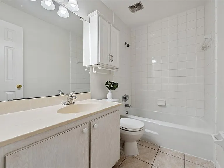 316 Georgetown Dr #316 — Photo 20
