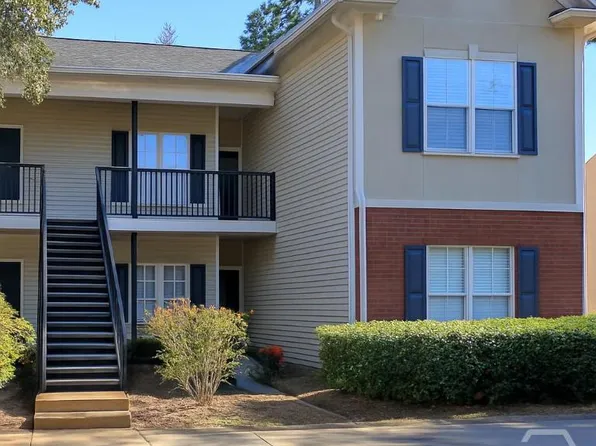 33 River Trace Court, Savannah, GA 31410