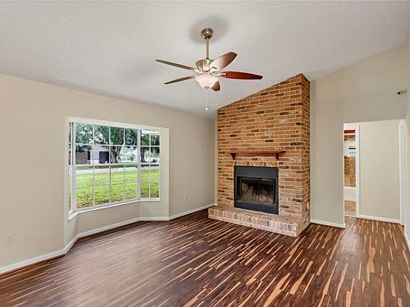 5th image of 1001 Leeward Dr
