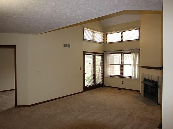 2nd image of 1657 Coburn Dr