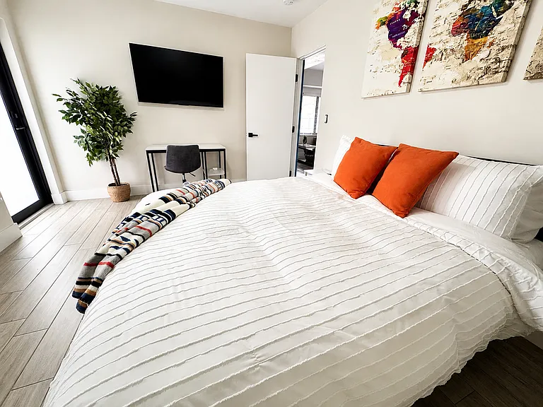 1405 N Andrews Ave #2 — Photo 9