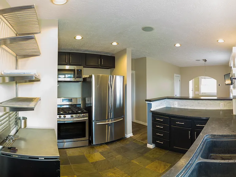 3458 N Steele St — Photo 17