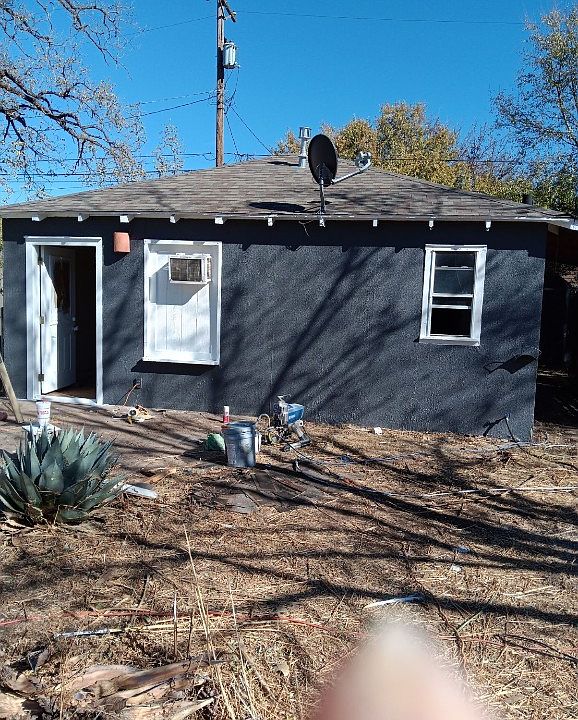 1st image of 1521 S Beverly Dr
